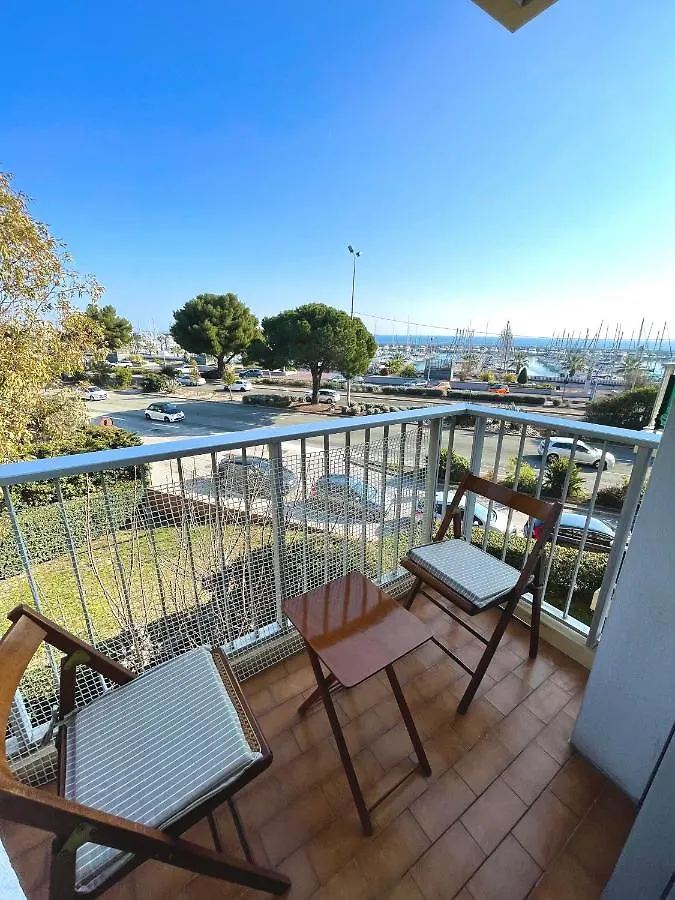 Daire Appartement Bord De Mer Avec Piscine Saint-Laurent-du-Var